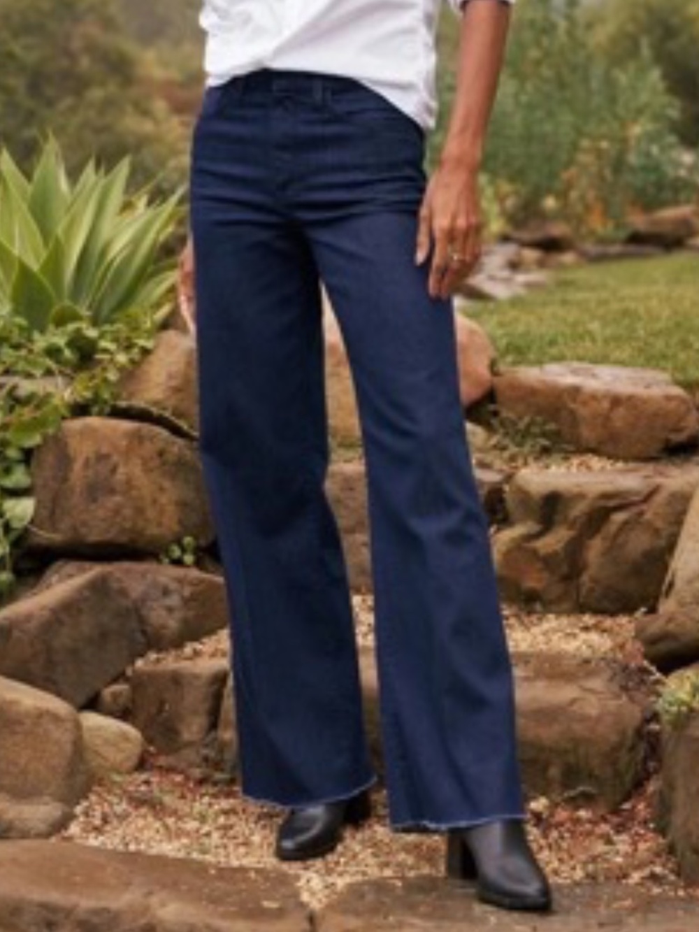 Frank & Eileen East Galway Wide-Leg Jeans Raw Hems Dark Wash 32